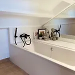 Modern Beachfront Townhouse Dom wakacyjny