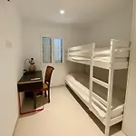 Modern Beachfront Townhouse Dom wakacyjny *