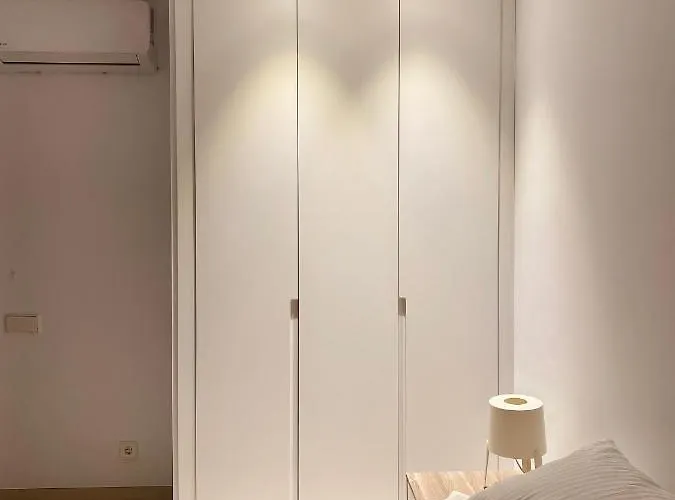 Modern Beachfront Townhouse Perelló