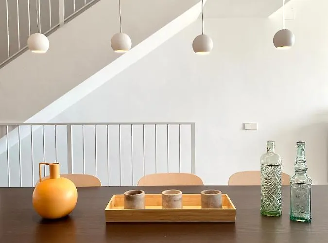 Ferienhaus Modern Beachfront Townhouse Perelló